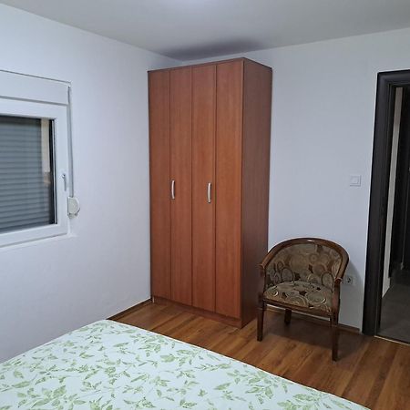 Apartments Mirkovic 采蒂涅 外观 照片